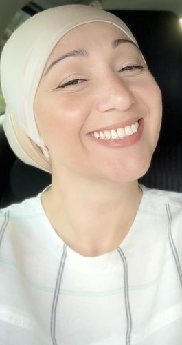 Customer photo review of I AM RADIANT Facial oil