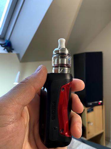 Customer photo review of GeekVape Aegis Solo 100W Mod