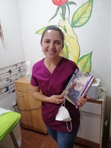 Reseña con foto de un cliente sobre Planner de Productividad y Felicidad