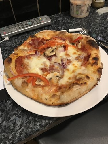 Customer photo review of Pizza Box Kit (2 Pizzas)