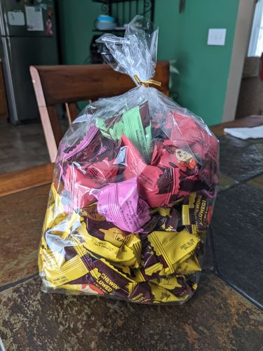 Customer photo review of Pick & Mix Your 80 Truffles Bag