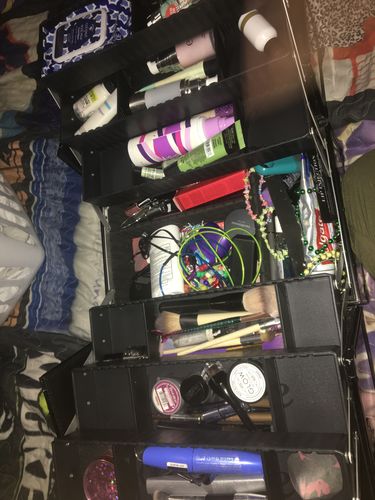 Customer photo review of Joligrace Black Star Makeup Case