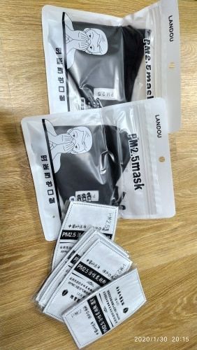 Customer photo review of Carbon Filter and Cotton PM2.5 mask in multiple colors + 2 filters