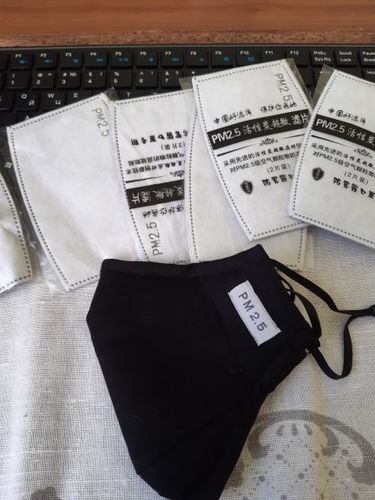 Customer photo review of Carbon Filter and Cotton PM2.5 mask in multiple colors + 2 filters