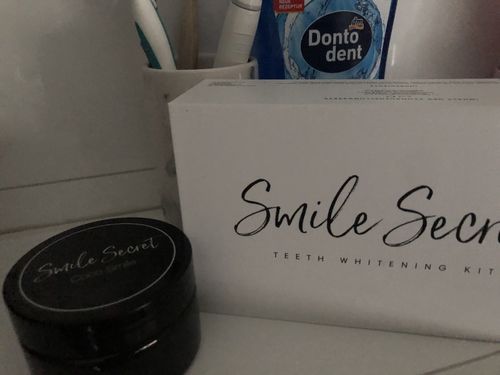 Customer photo review of PAP+ LED Teeth Whitening Kit