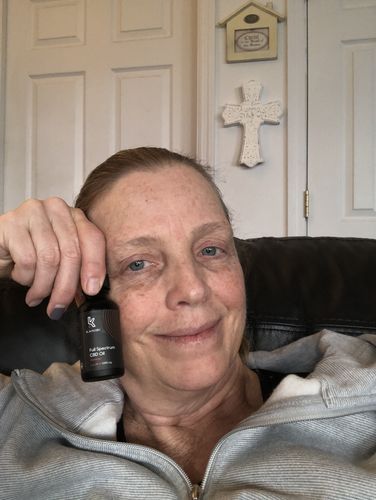 Customer photo review of Full Spectrum CBD Oil Tincture