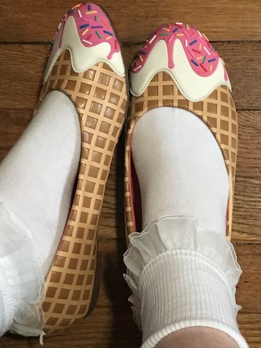 Customer photo review of Pink Syrup Ice Cream Flats