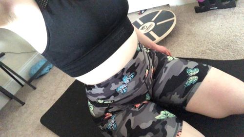 Customer photo review of Pocket Butt Lift Active Biker Shorts - Butterfly Camo