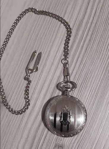 Customer photo review of Montre à Gousset Mécanique Royale Argent