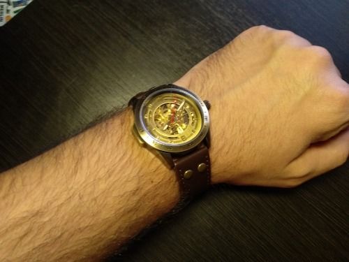 Customer photo review of Gilliame Van Bon Watch