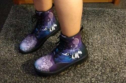 Customer photo review of Purple Blue Dreamcatcher