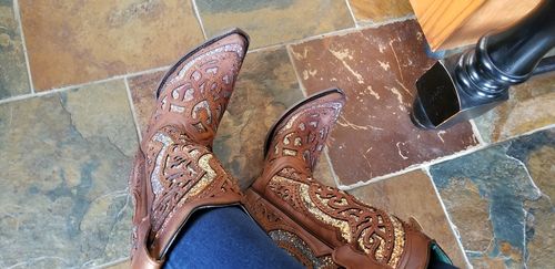 Customer photo review of Women's Sequin Inlay Western Boots - Honey