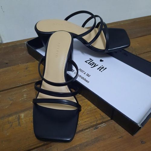 Customer photo review of Victorina Black