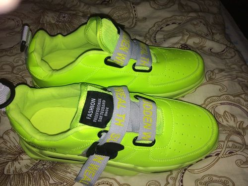 Customer photo review of Noica Scilacci Sneakers