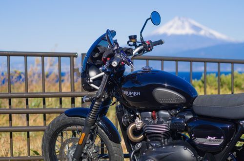 Customer photo review of Triumph Street Scrambler - Marlin