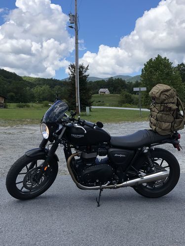 Customer photo review of Triumph Street Twin - Marlin