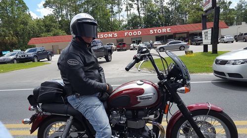 Customer photo review of Triumph Bonneville T100 - Marlin