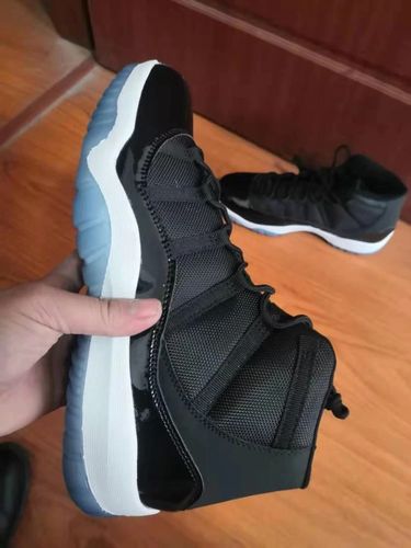 Customer photo review of Bostar Riet Sneakers