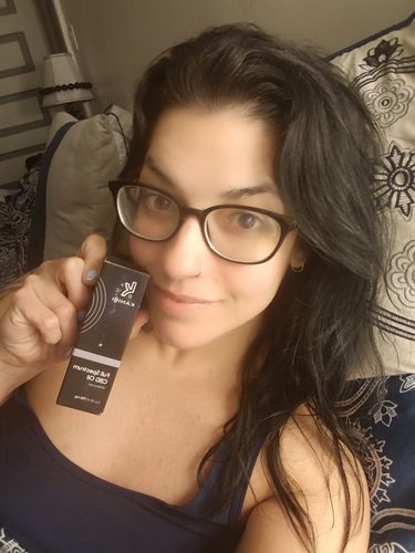 Customer photo review of Full Spectrum CBD Oil Tincture