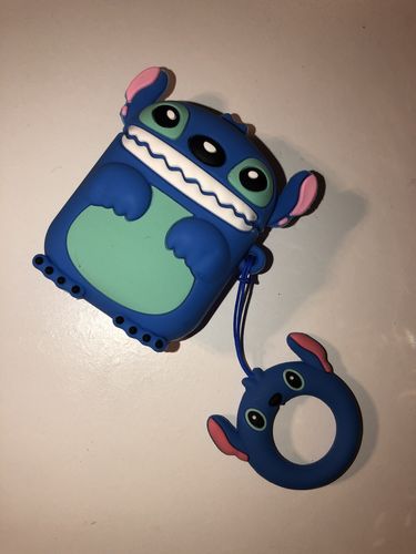 Customer photo review of HipCity Stitch Airpod Case