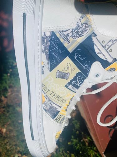 Customer photo review of Beila Fausti Sneakers