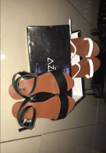 Customer photo review of Dara Black
