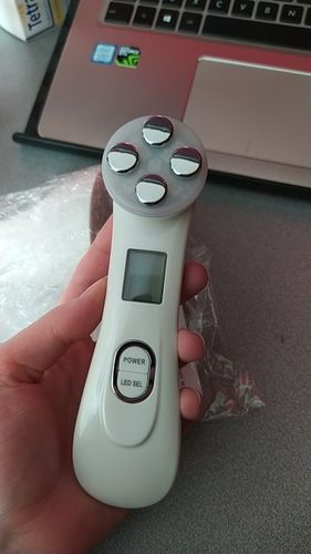 Customer photo review of EverBelle 5 in 1 LED Skin Tightening (50% OFF)