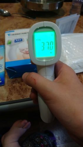 Customer photo review of No Contact Infrared Forehead Thermometer - For Adults or Kids