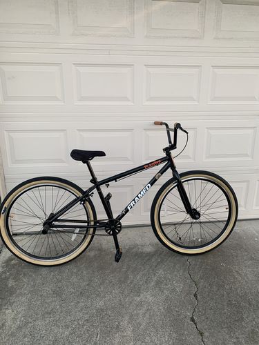 Customer photo review of Plaintiff BMX Bike - 29"