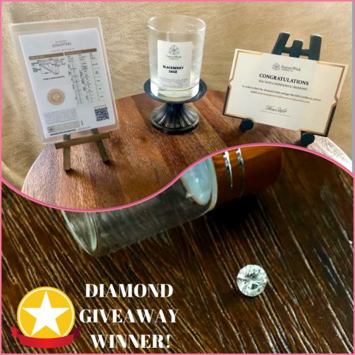 Customer photo review of Blackberry Sage Diamond Candle