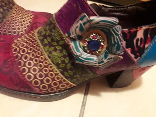Customer photo review of Pre-sale Bohee Women Retro Pure Handmade Printing Ethnic Style Pumps