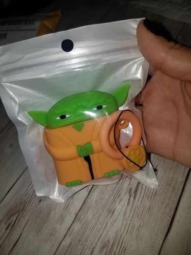 Customer photo review of HipCity Starwars Airpod Case