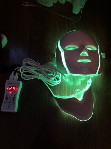 Customer photo review of EverBelle LED Therapy Skin Rejuvenation Mask (7 in 1) Neck & Facial Set