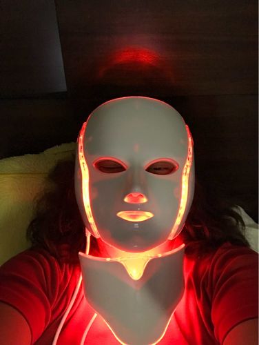 Customer photo review of EverBelle LED Therapy Skin Rejuvenation Mask (7 in 1) Neck & Facial Set