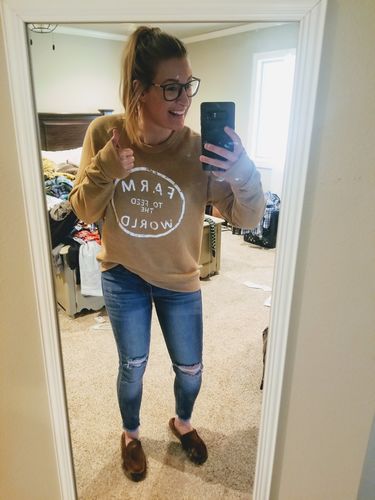 Customer photo review of Feed The World Sweatshirt - CAMEL