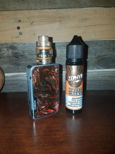 Customer photo review of Hazel Creme