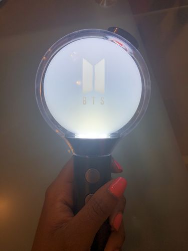 Customer photo review of BTS - Official Light Stick MAP OF THE SOUL Special Edition
