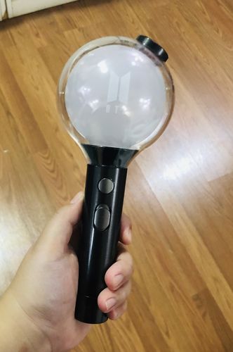 Customer photo review of BTS - Official Light Stick MAP OF THE SOUL Special Edition