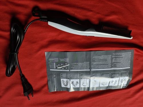 Customer photo review of Beard Straightener (Heated Combing Brush)