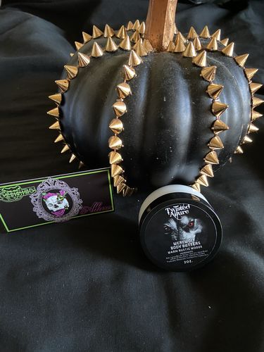 Customer photo review of Werewolf Body Butter 2 oz