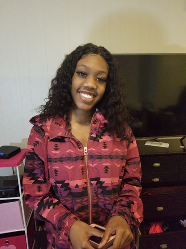 Customer photo review of Brooklyn Hair Wet & Wavy T Part Wig / Bohemian Jerry 14-18"