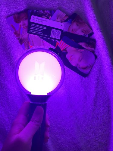 Customer photo review of BTS - Official Light Stick MAP OF THE SOUL Special Edition