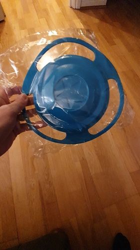 Customer photo review of Universal 360 Degrees Bowl for Kids