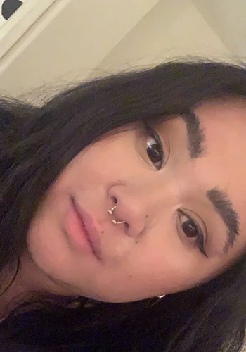 Customer photo review of Rose Gold IP over Surgical Steel Horseshoe