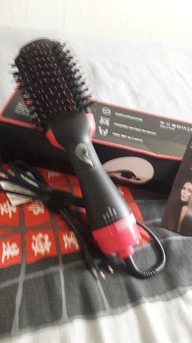 Customer photo review of La Brosse Lissante Professionnelle 3 en 1 HairLissy®