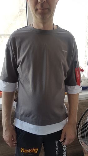 Customer photo review of Noica Bussoti T-Shirt