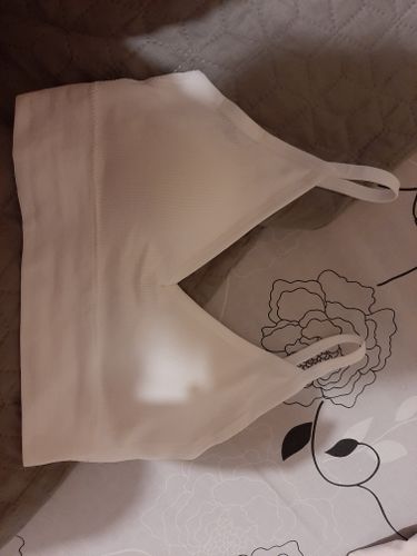 Customer photo review of Ultimate Versatile Seamless Bra/Bralette