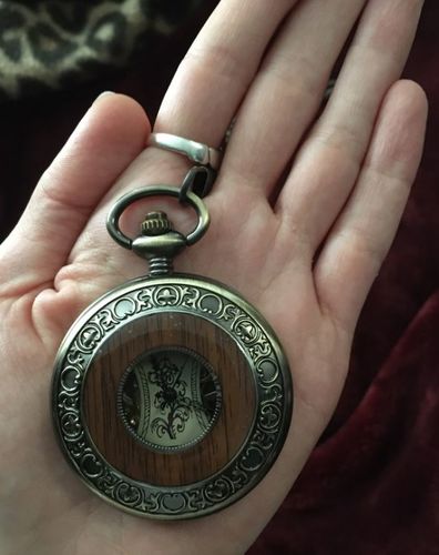 Customer photo review of Montre à Gousset Mécanique Bois de Luxe