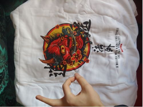 Customer photo review of Dandre Maita Sweatshirt