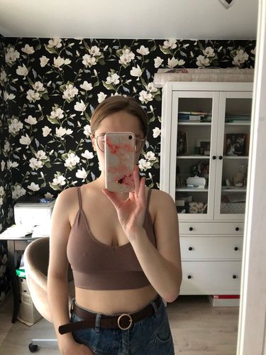 Customer photo review of Ultimate Versatile Seamless Bra/Bralette